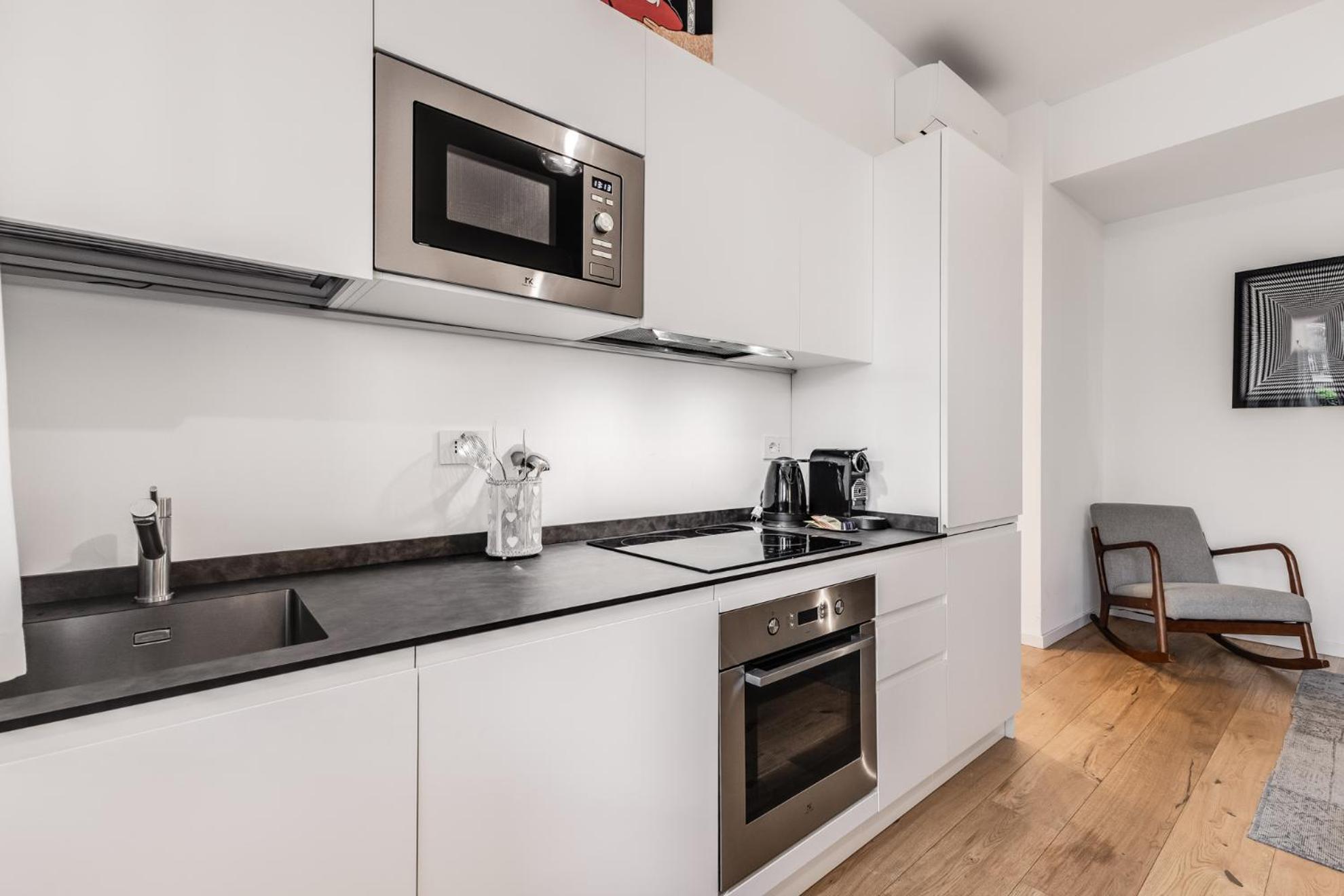 Apartamento Sempione Apt- Citylife - 4 Posti Letto *